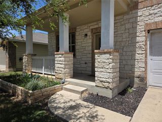 108 Quarry LN, Liberty Hill, TX 78642