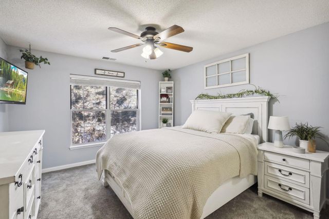 5970 Chasewood Parkway 201, Hopkins, MN 55343