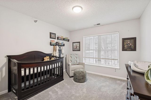 5970 Chasewood Parkway 201, Hopkins, MN 55343