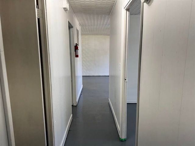 2414 NW 30th St, Lawton, OK 73505