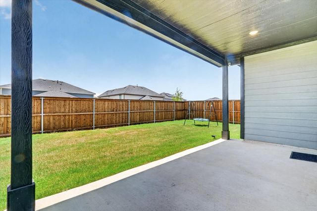 1301 Espada Street, Fort Worth, TX 76052