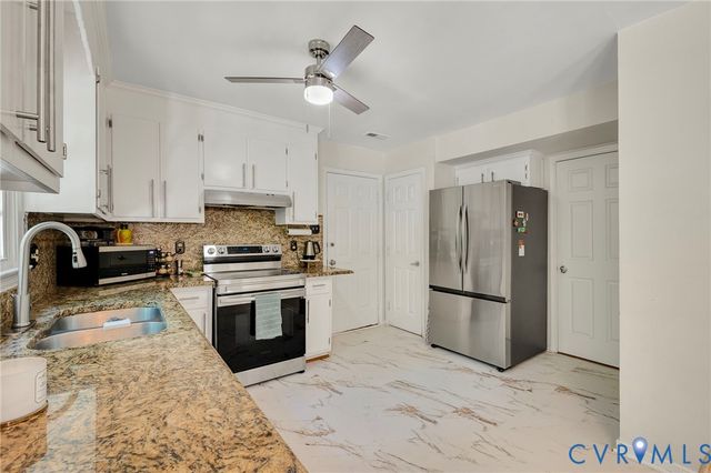 4820 Cedar Cliff Rd, Chester, VA 23831