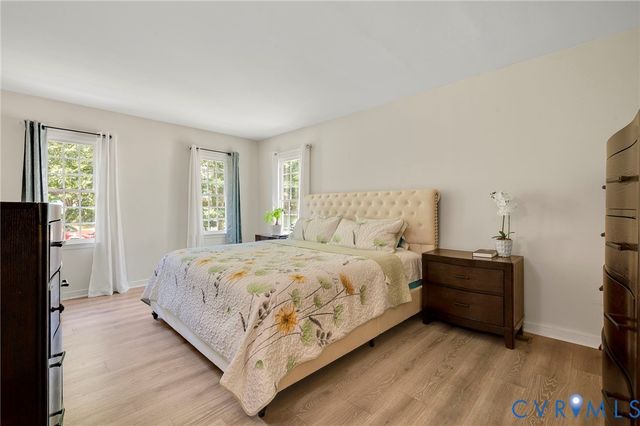 4820 Cedar Cliff Rd, Chester, VA 23831