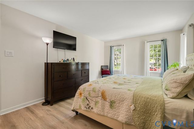4820 Cedar Cliff Rd, Chester, VA 23831