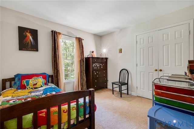 4820 Cedar Cliff Rd, Chester, VA 23831