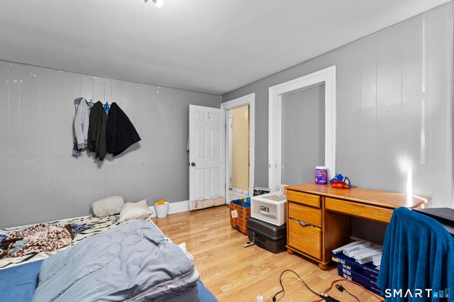 202-204 James Street, Bridgeport, CT 06604