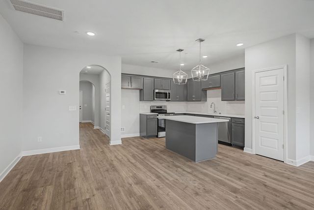 462 Bishop Blvd, Gallatin, TN 37066