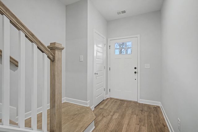 462 Bishop Blvd, Gallatin, TN 37066