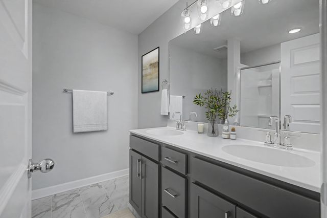 462 Bishop Blvd, Gallatin, TN 37066