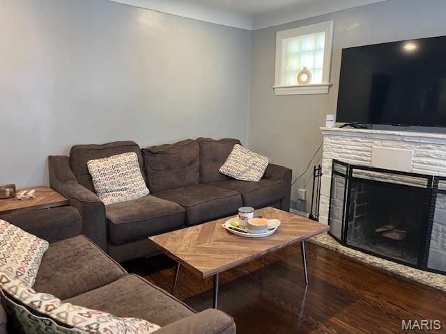 6722 Dolan Place, St Louis, MO 63139