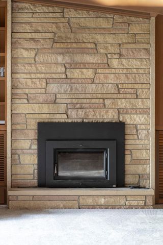 2802 Cottage Row Road, Cedar Falls, IA 50613