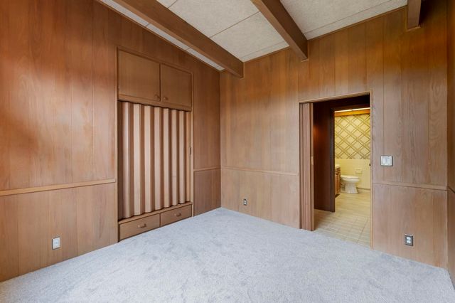 2802 Cottage Row Road, Cedar Falls, IA 50613