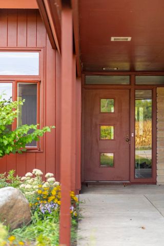 2802 Cottage Row Road, Cedar Falls, IA 50613