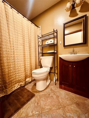 108612 S 4100 Road, Checotah, OK 74426
