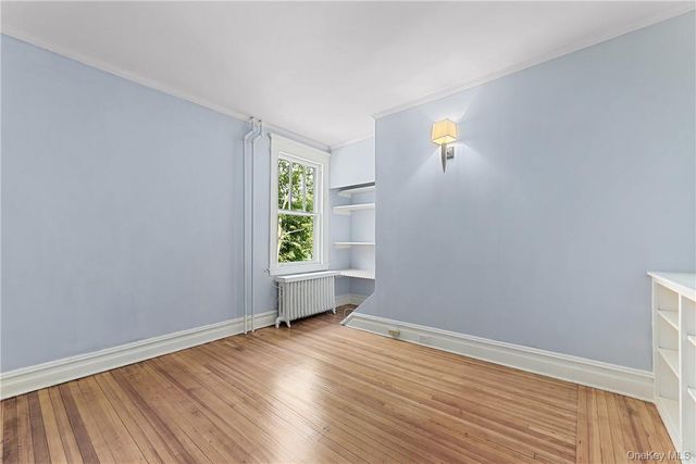 16 Kraft Avenue, Bronxville, NY 10708