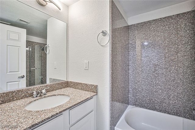 5493 Indian River Drive 371, Las Vegas, NV 89103