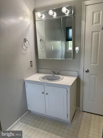 2231 5TH ST, Bethlehem, PA 18020