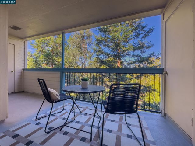 1420 Bel Air Dr 207, Concord, CA 94521