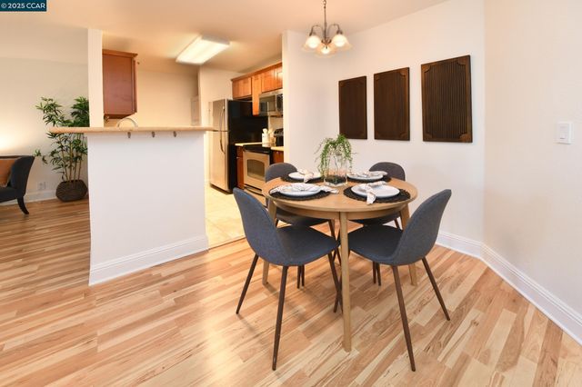 1420 Bel Air Dr 207, Concord, CA 94521