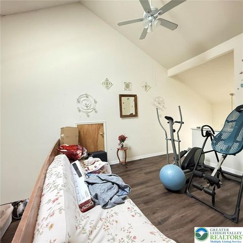 524 Wales Court, Lehman Twp, PA 18324