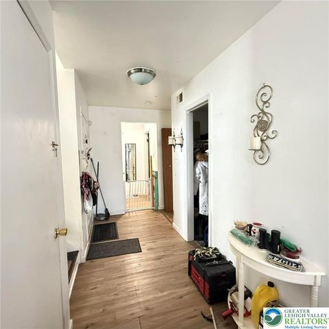 524 Wales Court, Lehman Twp, PA 18324