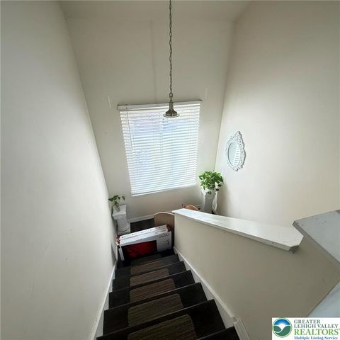 524 Wales Court, Lehman Twp, PA 18324