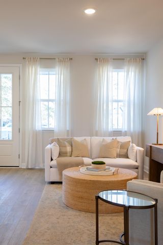 465 Martins Creek Boulevard, Summerville, SC 29485