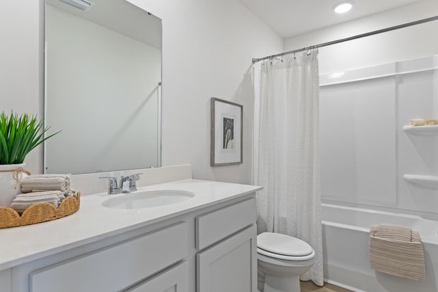 465 Martins Creek Boulevard, Summerville, SC 29485