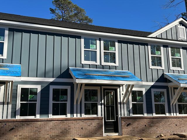 465 Martins Creek Boulevard, Summerville, SC 29485