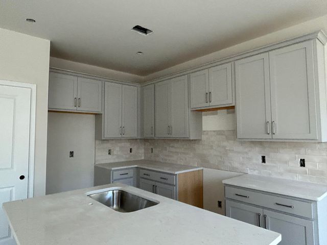 465 Martins Creek Boulevard, Summerville, SC 29485