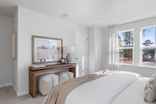 465 Martins Creek Boulevard, Summerville, SC 29485