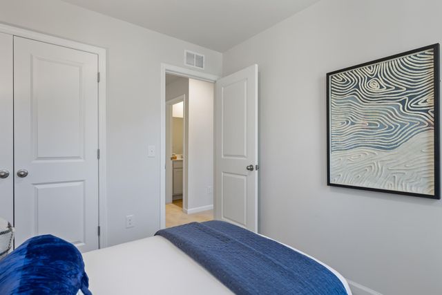 465 Martins Creek Boulevard, Summerville, SC 29485