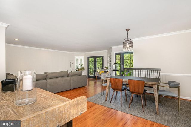 9016 GREYLOCK ST, Alexandria, VA 22308