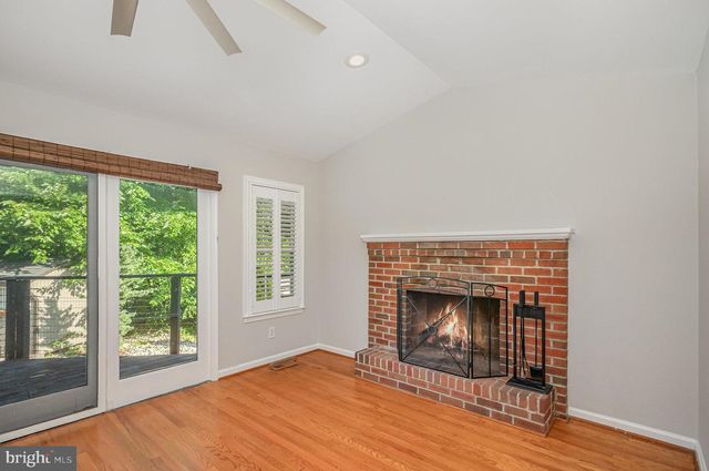 9016 GREYLOCK ST, Alexandria, VA 22308