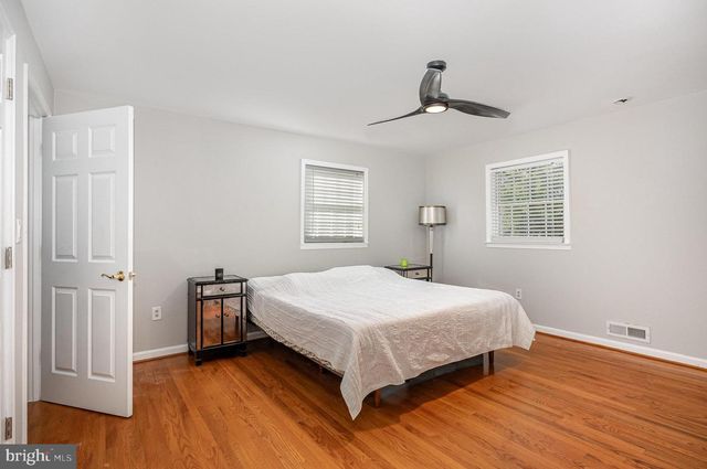 9016 GREYLOCK ST, Alexandria, VA 22308