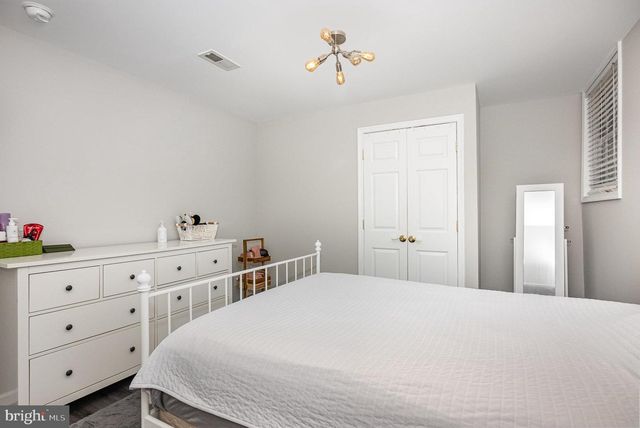 9016 GREYLOCK ST, Alexandria, VA 22308