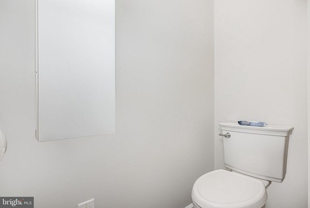 9016 GREYLOCK ST, Alexandria, VA 22308