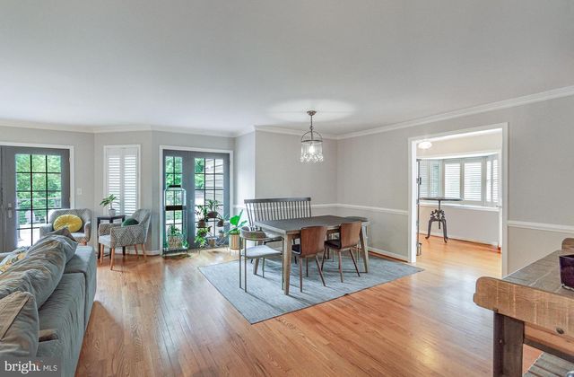 9016 GREYLOCK ST, Alexandria, VA 22308