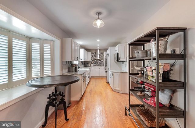 9016 GREYLOCK ST, Alexandria, VA 22308