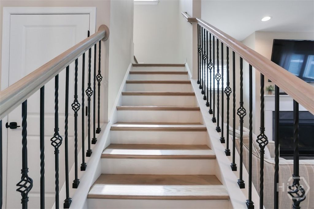 Image 29 of property listing at 109 Canter Court, Savannah, GA 31406