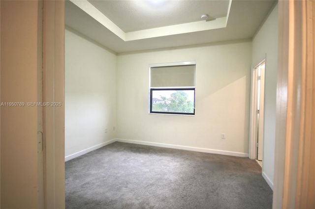 3408 W 111th Pl, Hialeah, FL 33018