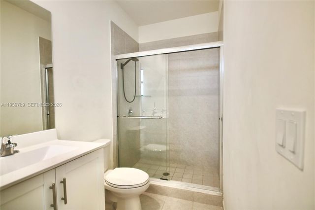 3408 W 111th Pl, Hialeah, FL 33018