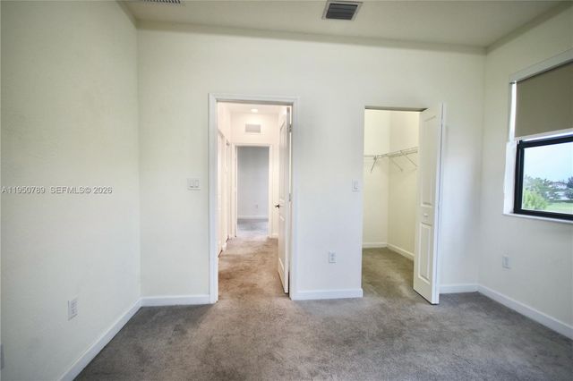 3408 W 111th Pl, Hialeah, FL 33018