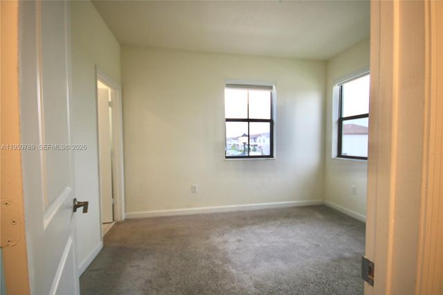 3408 W 111th Pl, Hialeah, FL 33018