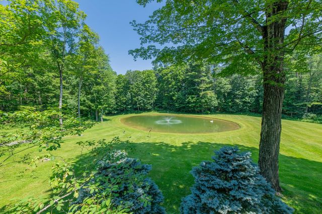 84 Frost Pond Road, Dorset, VT 05251