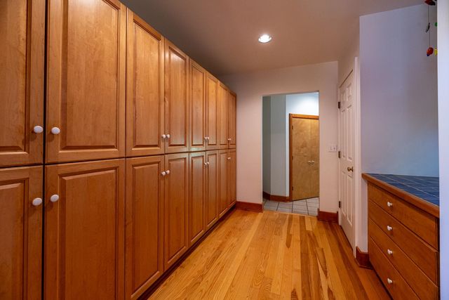 84 Frost Pond Road, Dorset, VT 05251