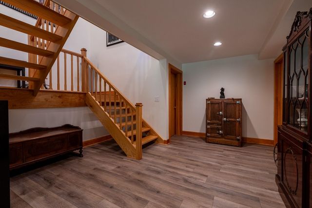 84 Frost Pond Road, Dorset, VT 05251