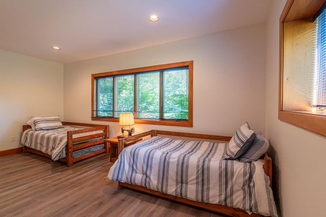 84 Frost Pond Road, Dorset, VT 05251