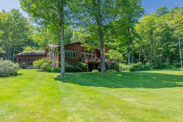 84 Frost Pond Road, Dorset, VT 05251