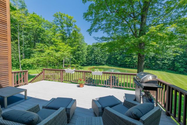 84 Frost Pond Road, Dorset, VT 05251